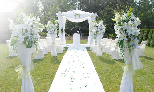 Svatební půjčovna - Vyrábíme svatební dekorace na výzdobu svatebního sálu nebo stolu.
